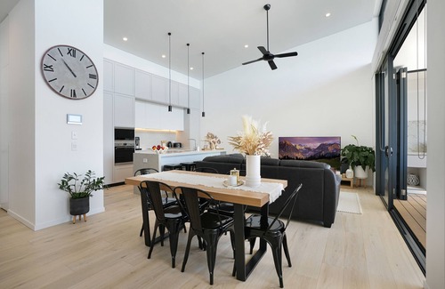 Shell Cove Apartment | Waterfront Coastal Marina Apartment on waters edge!