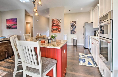 Midway House | Waterfront Colonels Island Home: Shared Dock!