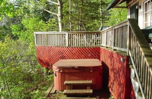 South Bristol Cottage | Waterfront Cottage with Sunsets, Hot Tub and Dock access