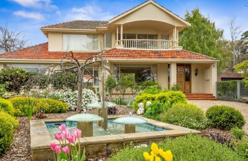 Sandy Bay House | Waterfront Escape - A Family Oasis on Long Beach