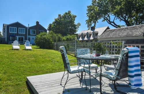 West Dennis House | Waterfront Fun Dogs Welcome!