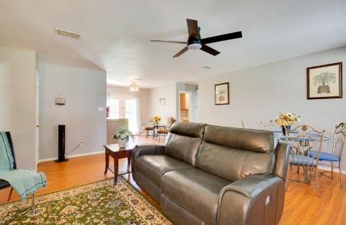 Emory House | Waterfront Home at Lake Fork with Boardwalk