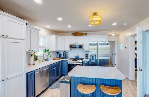 North Hero House | Waterfront home on Lake Champlain with pool, hot tub, dock, kayak & canoe