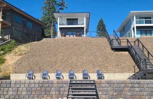 Hope House | Waterfront Home on Lake Pend Oreille