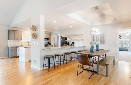 Rogers House | Waterfront home with Ping-Pong, washer/dryer & fireplace