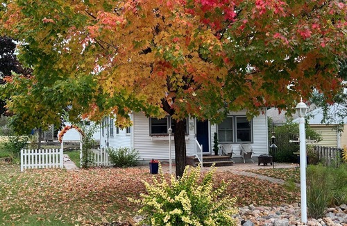 La Crosse House | Waterfront House 2 bdrm, 1 bath, kitchen/dining; New laundry & dock access.