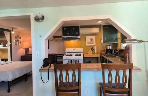 Vallejo Apartment | Waterfront King Bed Studio Free Laundry Private fenced Patio With Water View