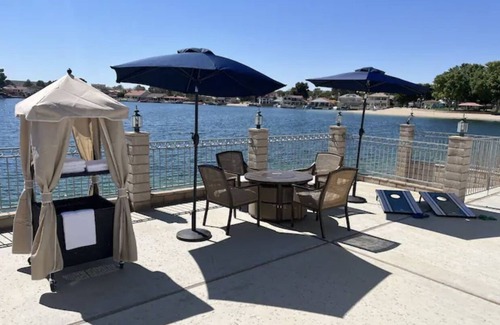 Silver Lakes Country Club House | Waterfront Lake House Gameroom Fishing