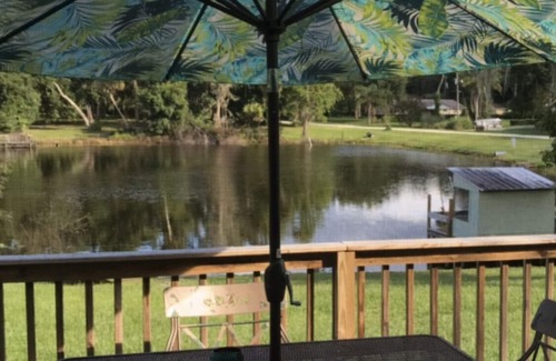 Satsuma House | Waterfront,new dock;relax& fun:sleeps six,two full baths. Allow one sm - med dog