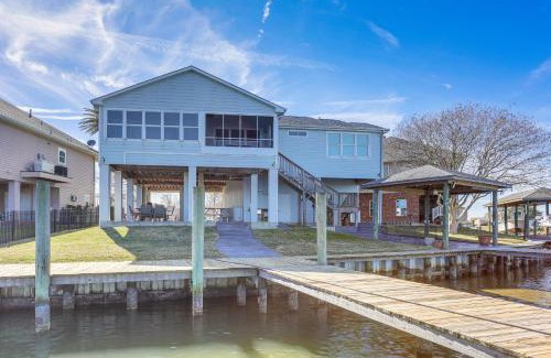 New Orleans East Area House | Waterfront NOLA Gem with Boat Dock and Lift