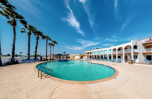 Port Isabel House | Waterfront Park Model Home w/boat slip & shared pools, hot tub,tennis, gym