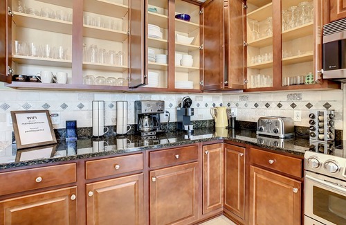 Clearwater Beach Condo | Waterfront PENTHOUSE, Your Beach getaway with the only ROOFTOP CASITA around!