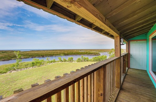 Perry Apartment | Waterfront Perry Home: Rooftop Deck, Pets Welcome!