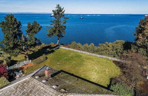 Port Angeles House | Waterfront Port Angeles Home w/Harbor Views
