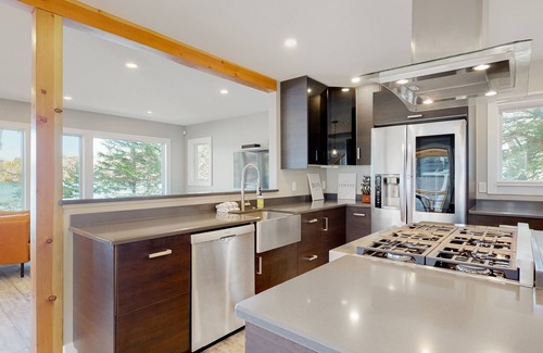 Barnard House | Waterfront retreat with dock, sauna, & firepit - near Woodstock & ski areas