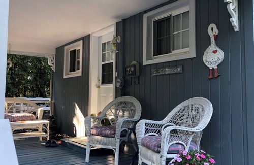 South Stormont House | WATERFRONT Seaside Bungalow. Amazing views on Island 17, Long Sault.