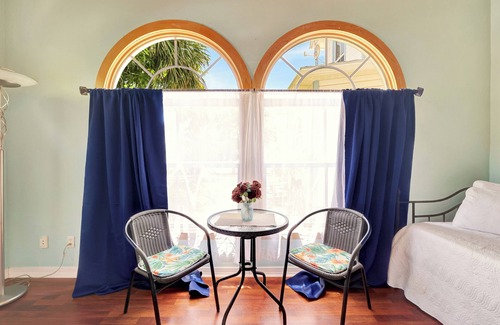 Stuart Apartment | Waterfront Storybook Studio in Stuart