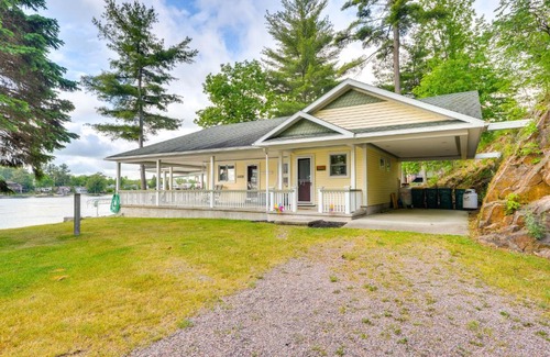 Wellesley Island House | Waterfront Wellesley Island Cottage with Boat Slip!