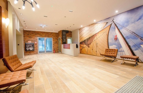 Old Town Apartment | Waterlane Island Deluxe 5A by GrandApart