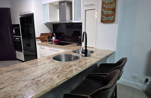 Agnes Water Apartment | Waterline, Direct Poolside Apartment