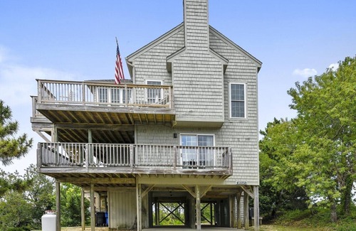 Duck House | Waters - Its ALL about the VIEW!