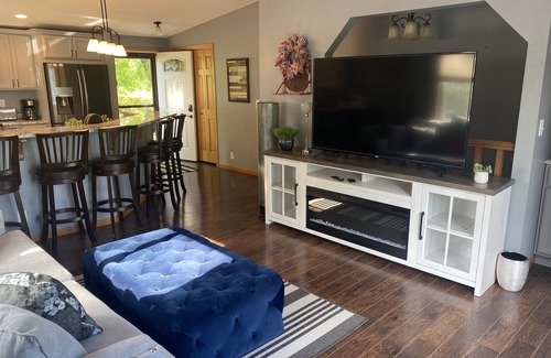 Meeker County Cabin | Watkins Lake House With large Lot and Dock