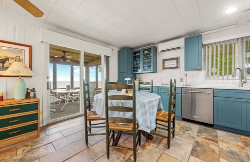 Colington House | Waveney Cottage in Point Harbor Soundfront 2 Bedroom Home w/Private Pier
