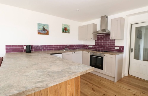 Burgh Castle Cottage | Waveney View Cottage