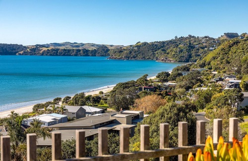 Onetangi Apartment | Wavesong | Stay Waiheke