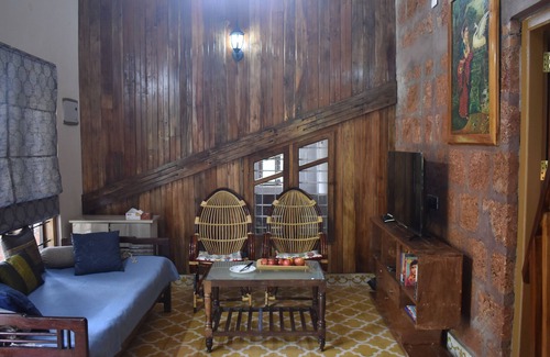 Mananthavady House | Wayanad Homestay in a serene location entire first floor of a Villa with privacy