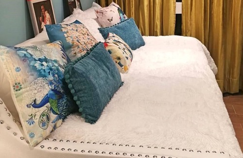 Usaquen Apartment | We Love Elvis - the Graceland penthouse - Live like the King!