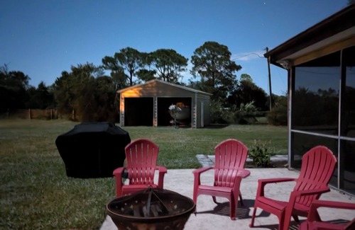 Cocoa House | We Need Space