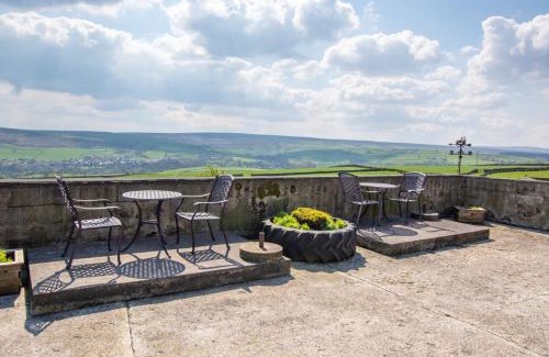 Sutton-in-Craven House | Weavers Loft