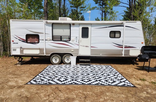 Weeks Mills House | Week discount. RV on 265 ac parcel with 15 Mile Stream running thru the property