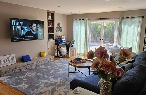 Fullerton House | Weekly rental pool house - Perfect for snowbirds! Close to amusement parks!