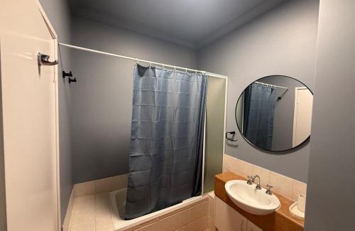 Pelican Point Apartment | Weerona