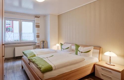 Uerzig Hotel | Weingut Gästehaus Derkum