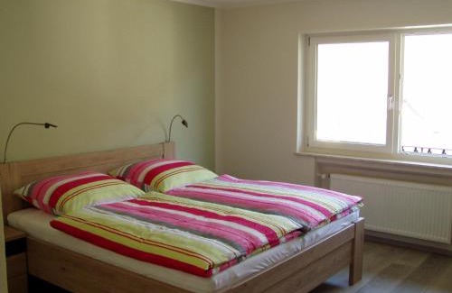 Briedern Apartment | Weinhaus Lenartz-Bleser