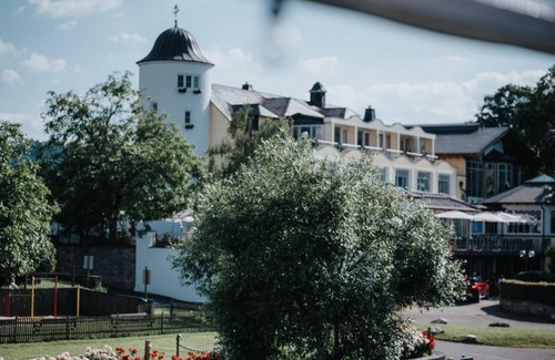 Muelheim House | Weisser Bär Suite - Hotel Weisser Bär