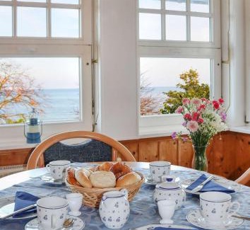 Binz Apartment | Weisses Rössl Ferienwohnung Wellenreiter