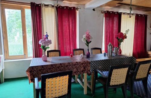 Tingmosgang Bed & Breakfast | Welcome Guest House Ladakh by LexStays