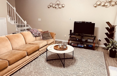 Charlotte House | Welcome Home! 2bed/2.5 bath townhouse in the heart of Charlotte