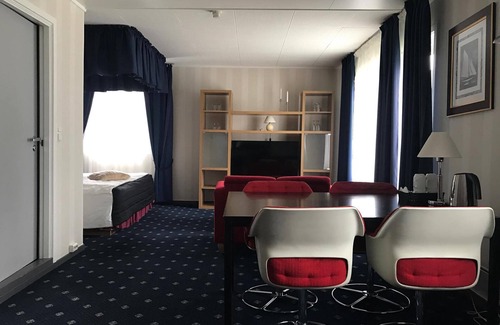 Storfjord Hotel | Welcome Inn Hotel Lyngskroa