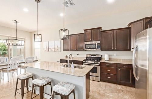 Montecito in Estrella House | Welcome NASCAR Fans! Come chill by the pool in this Estrella Mtn Ranch designers home!