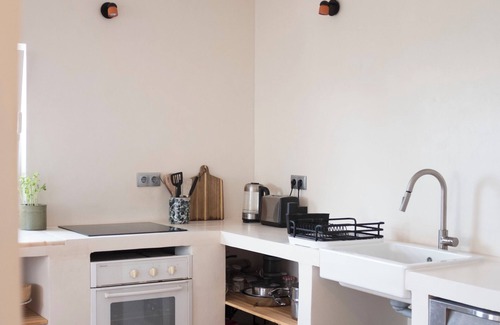 Figueira Apartment | Welcome to Casa das Escadinhas, a charming oasis in the Algarve. Apt 2-3 Pers