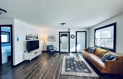 Joseph Condo | 🌲 Welcome to Ice Lake Condo! Nestled on the 2nd floor, just a short walk from Wallowa Lake