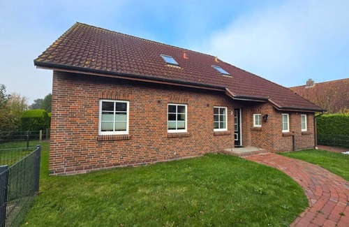 Neßmersiel Apartment | Welcome to our cozy vacation apartment Strandbrise for up to 4 persons.