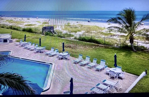 Crescent Beach Condo | Welcome to Paradise. Amazing ocean front view from your own private deck.