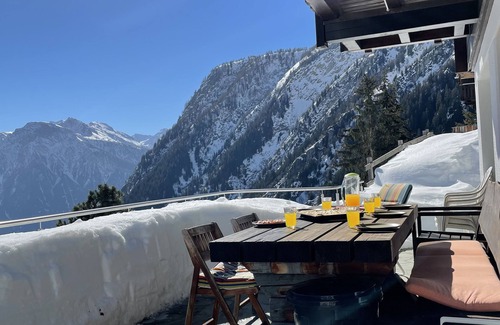 Blatten bei Naters Ski Chalet | Welcome to the heart of the Aletsch Arena!