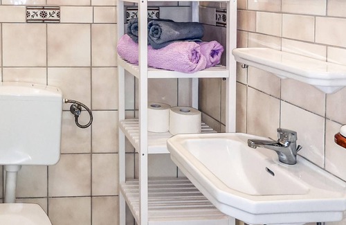 Behnkendorf Apartment | Welcome to the appealing vacation apartment Strahlsund.